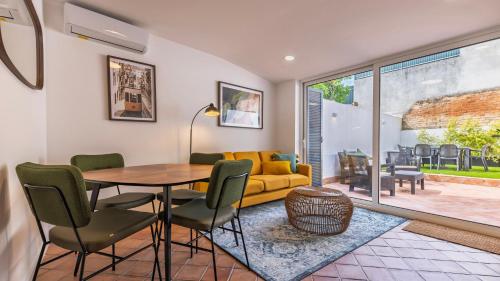 Sunny Garden 2BDR Apartment by LovelyStay — 4-Star Luxury Hotel in Lisbon, Portugal