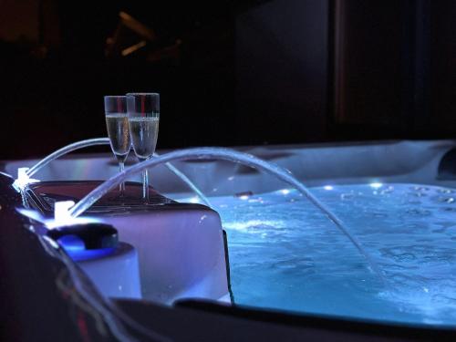 L'aphrodite - carbon neutral hotel in Unknown City