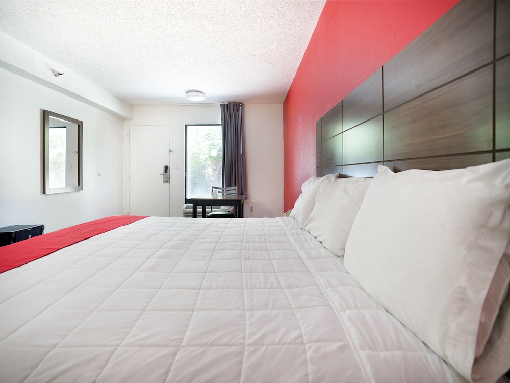 OYO Hotel Decatur I 285 The Perimeter - photo 15