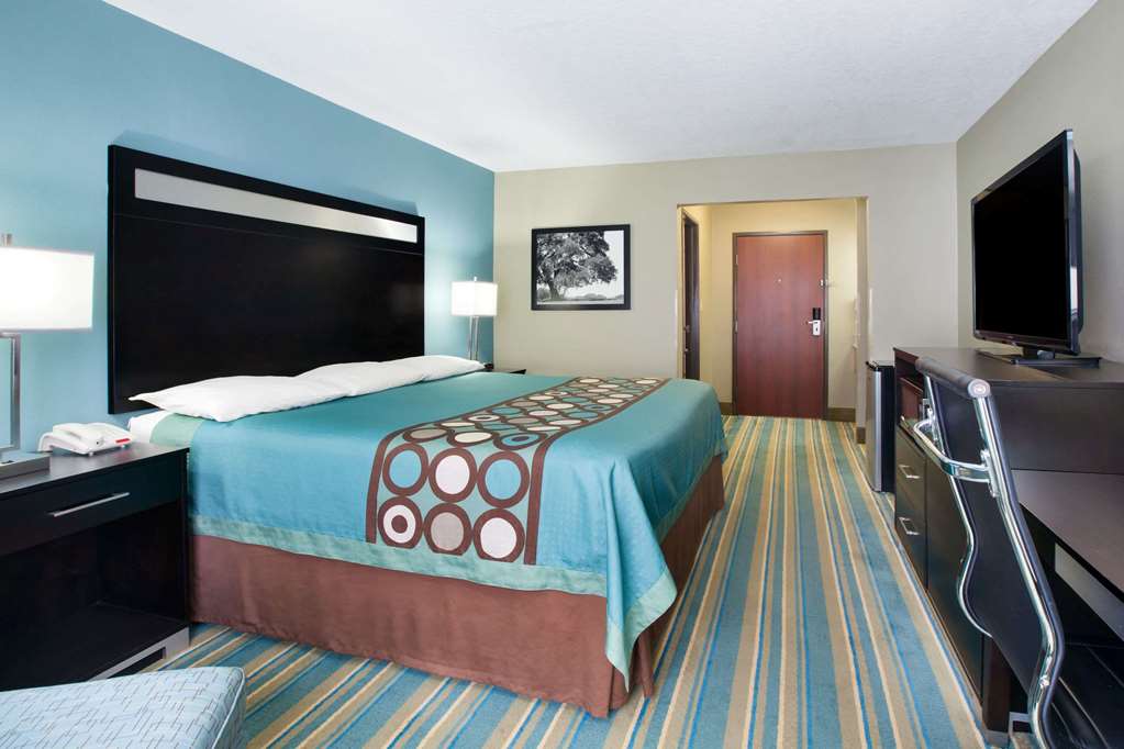 Super 8 by Wyndham Sulphur - photo 9