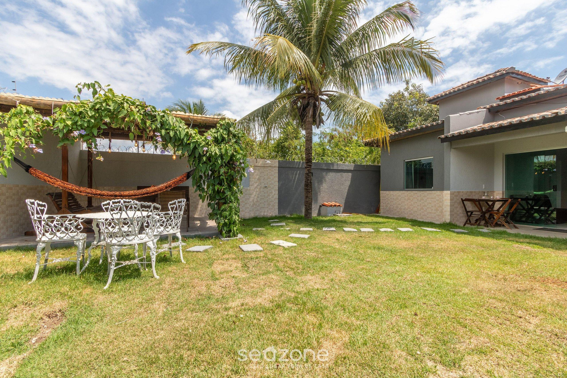 Recanto Nery C Vermelha temporada in Santa Cruz Cabralia, Brasil