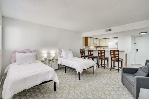 On Site Ocean Access Myrtle Beach Resort Condo — 4-Star Luxury Hotel in Myrtle Beach, United States