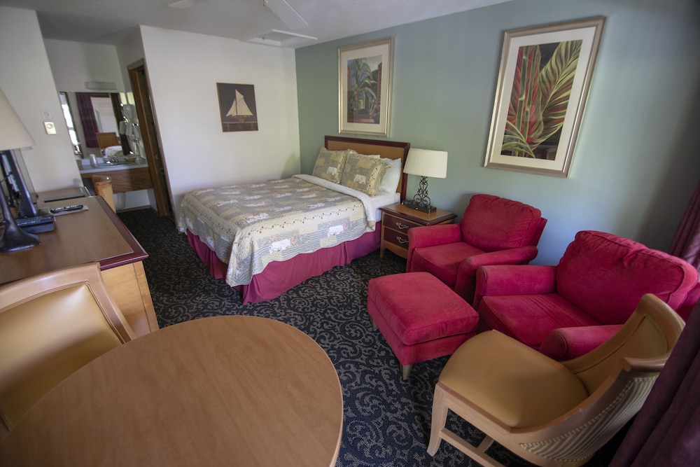 Coachlite Inn - photo 8