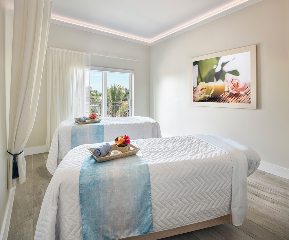 Margaritaville Beach Resort Fort Myers - photo 26