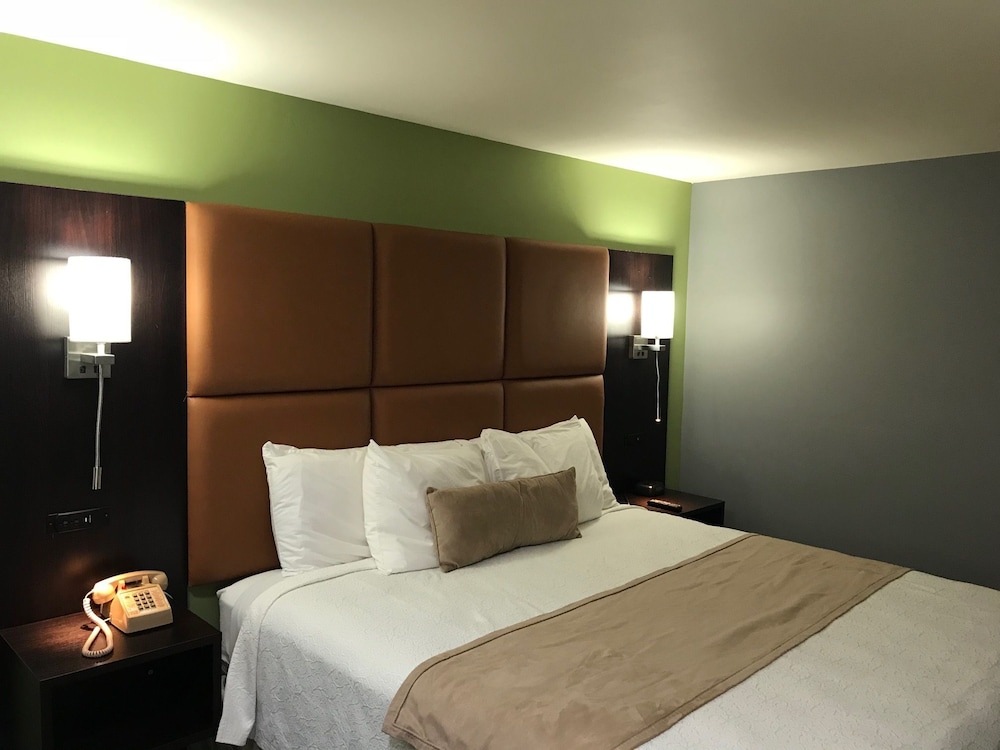 Inn at Portland - photo 8