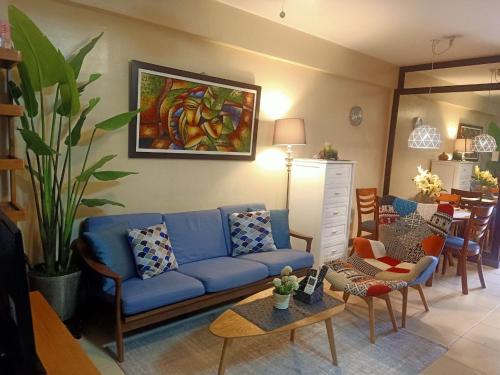 Fully Furnished 2 Bedroom Next To Sm Fairview And Terraces Qc By The Redwoods — 4-Star Luxury Hotel in Manila, Philippines