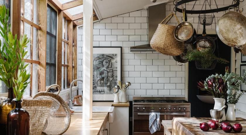 The Station House Daylesford — 4-Star Luxury Hotel in Daylesford, Australia
