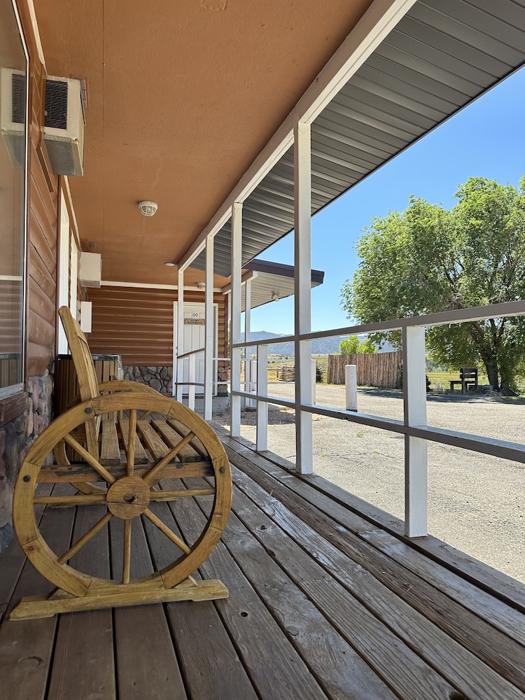 The Riverside Ranch RV Park Motel & Campground - photo 59