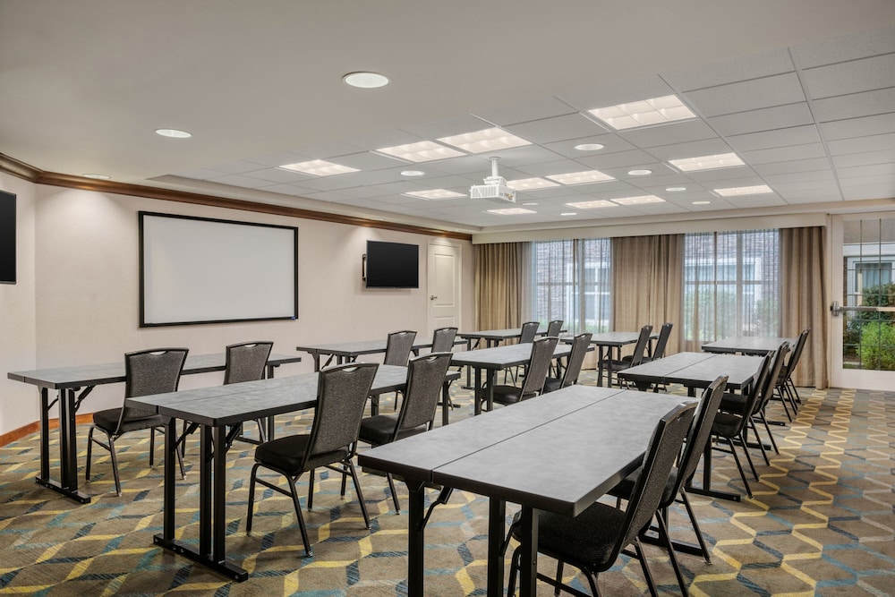 Residence Inn by Marriott Billings - photo 26