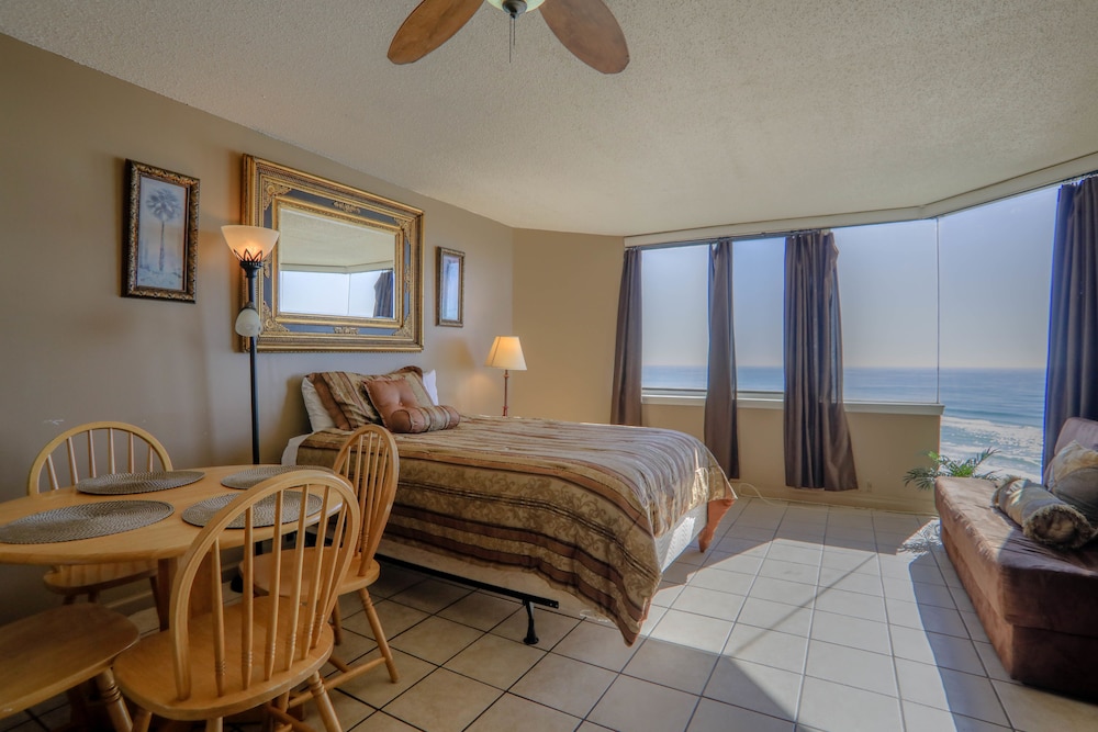 Top of the Gulf by Emerald View Resorts - photo 7