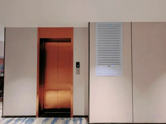 Yuansheng Hotel in Shanghai, People's Republic of China