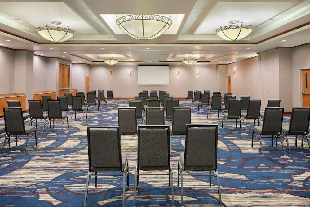 DoubleTree by Hilton Richmond Airport - photo 23