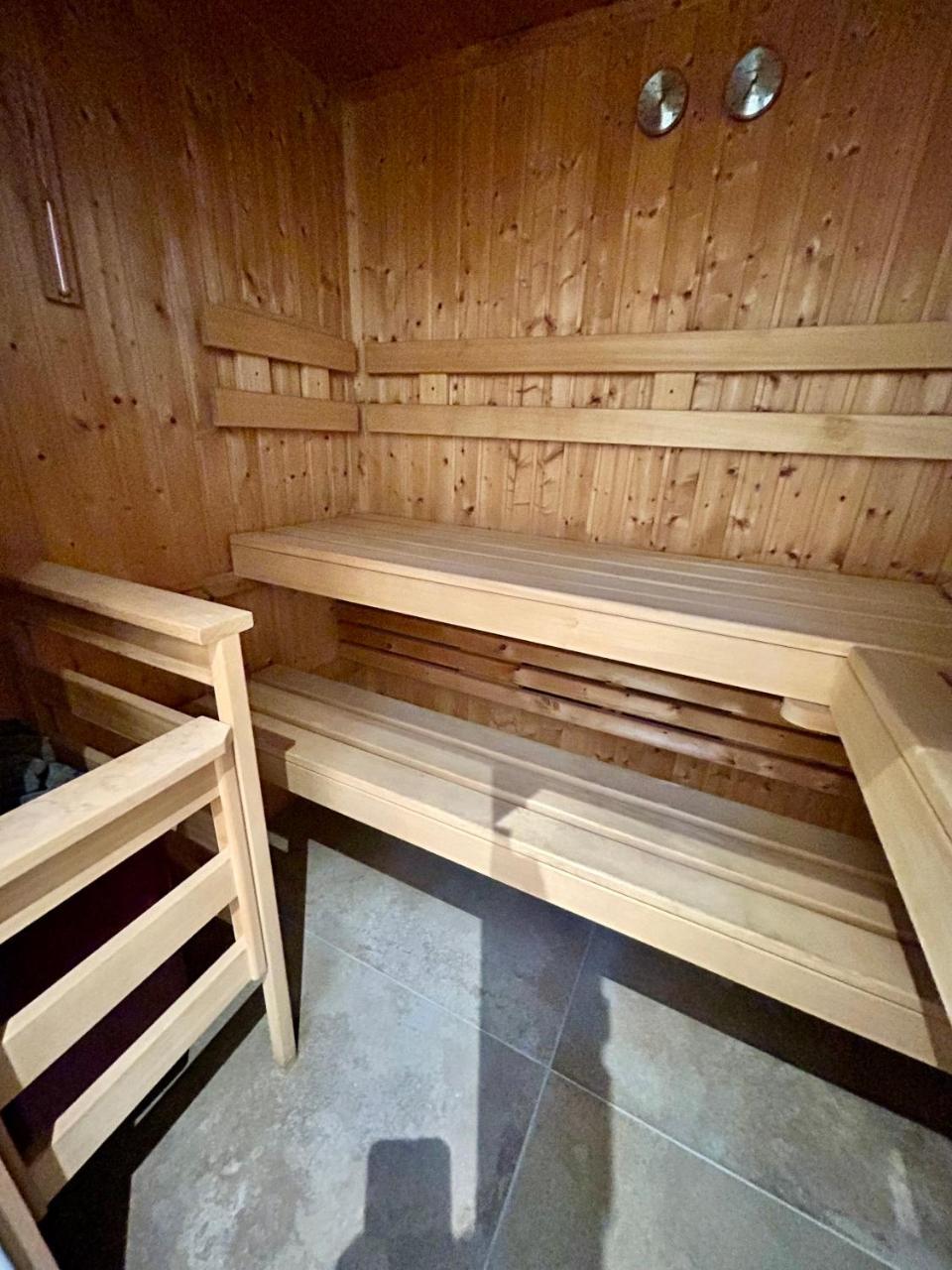 Knusperhauschen Mit Sauna — Unknown City — photo 2