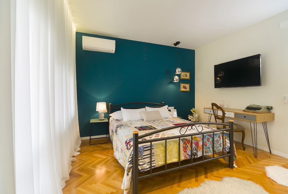 Il Verde Two Bedroom Apartment with Two Bathrooms — 4-Star Luxury Hotel in Split, Croatia