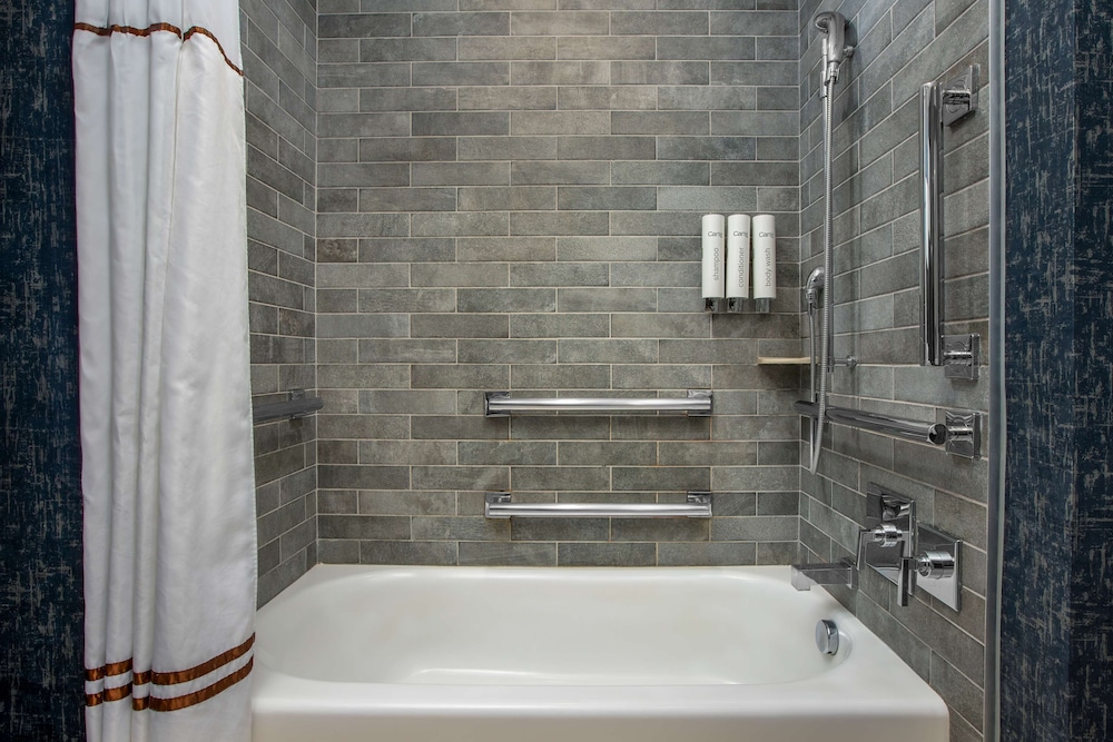 Carte Hotel San Diego Downtown Curio Collection by Hilton - photo 30
