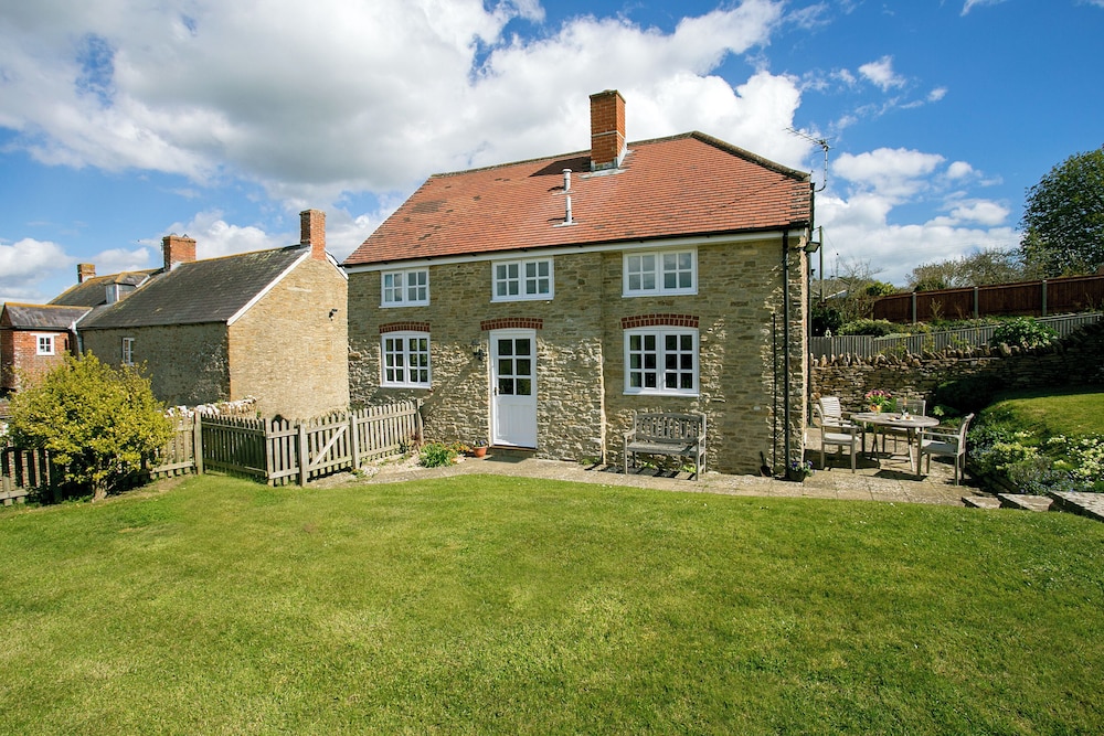 Character Farm Cottages - last minute hotel in Weymouth