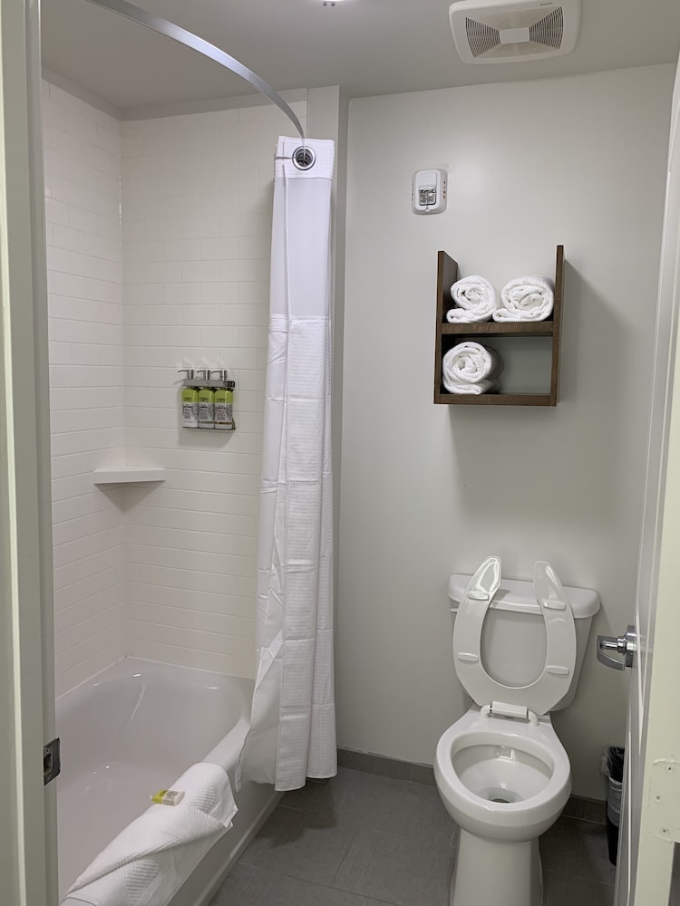 Staybridge Suites Naples Marco Island by IHG - photo 60