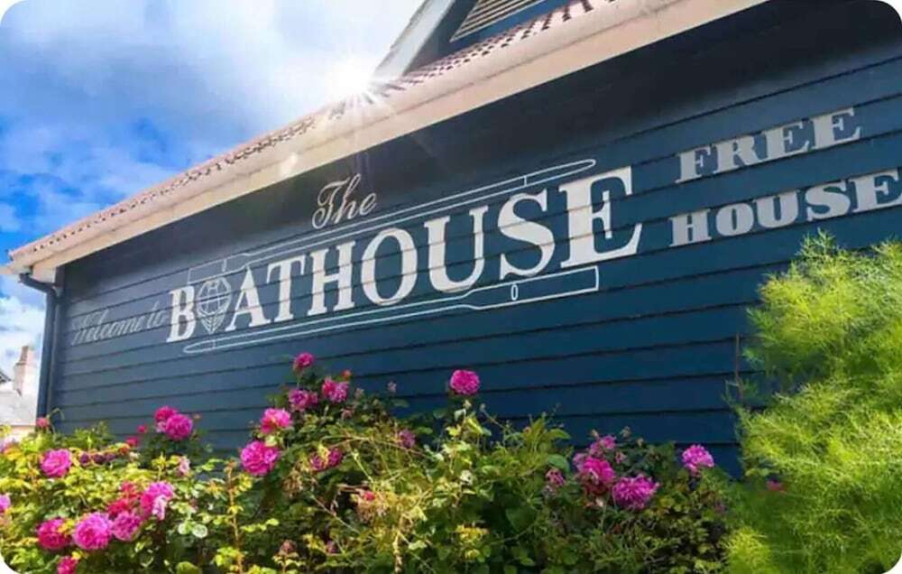 Central Ellesmere sleeps2 Parking Petfriendly in Ellesmere, United Kingdom