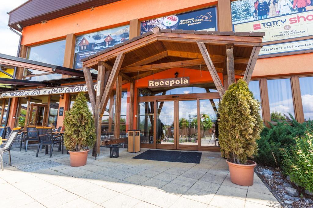 Apartmany Holiday Tatralandia — 4-Star Luxury Hotel in Liptovsky Mikulas, Slovakia