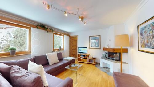 Abitaziun Morena 9 Silvaplana — 4-Star Luxury Hotel in Silvaplana, Switzerland