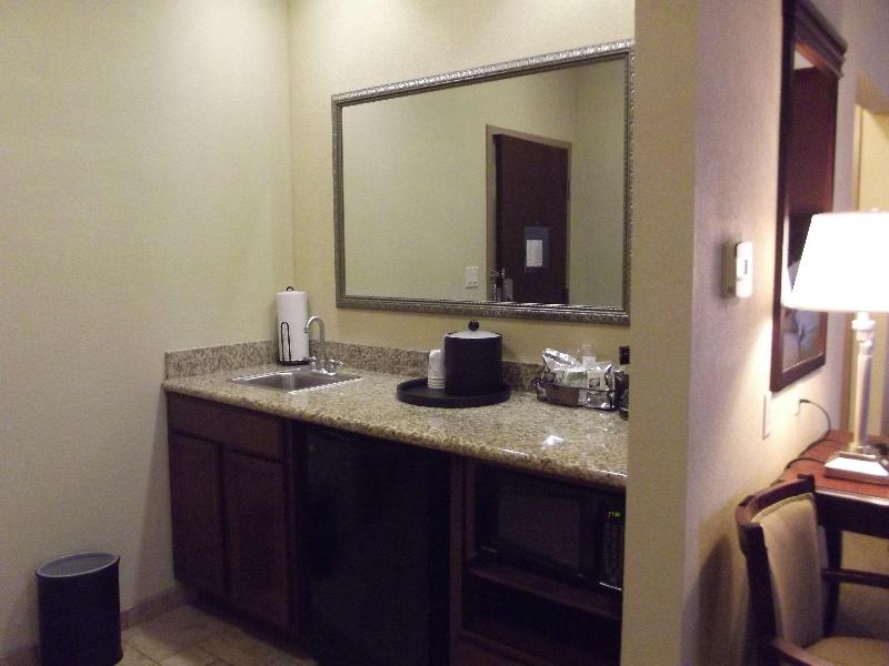 Hampton Inn & Suites Gainesville - photo 9