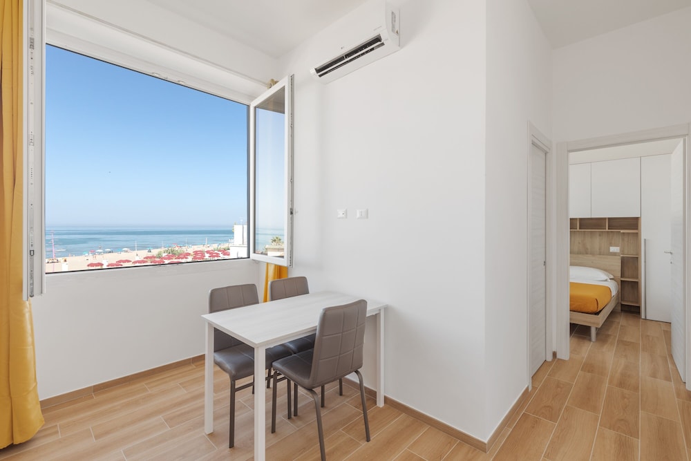 Residence Torvaianica — 4-Star Luxury Hotel in Pomezia, Italy