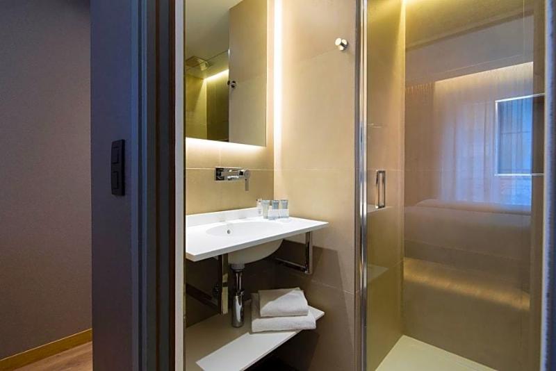 Cler Hotel — Paris — photo 5