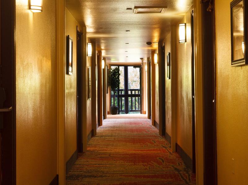 Elk Country Inn - photo 30