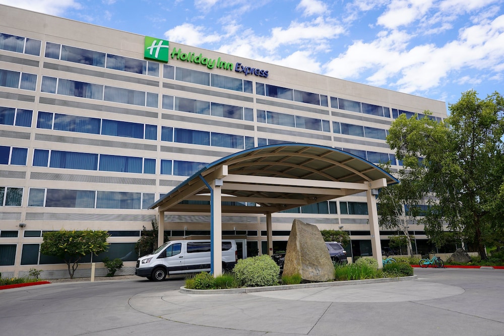 Holiday Inn Express Boise University Area by IHG - photo 84