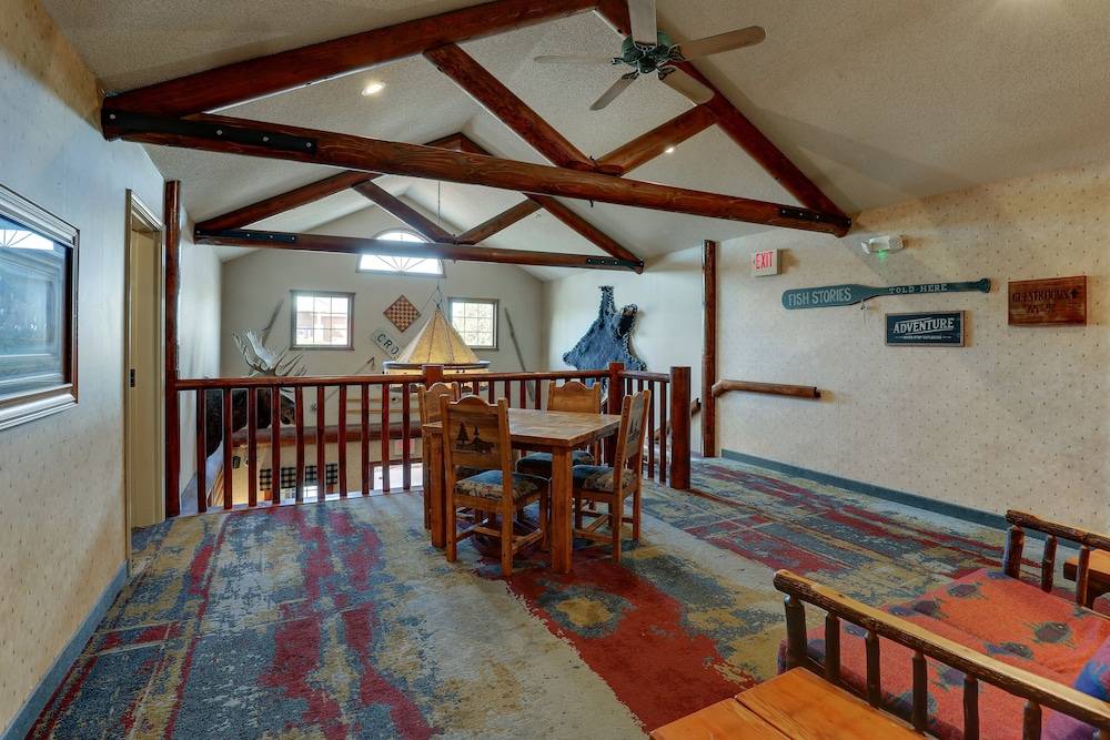 Stoney Creek Inn Galena - photo 4
