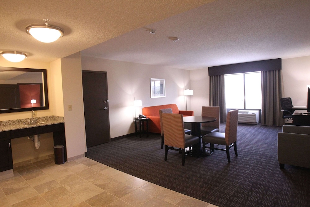 Hampton Inn & Suites Seneca Clemson Area - photo 11