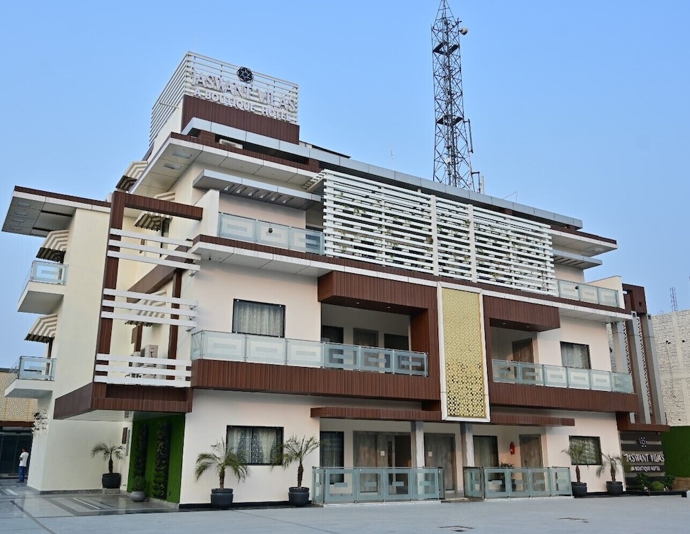 Jaswant Vilas a Boutique Hotel — hotel near Prayagraj Airport