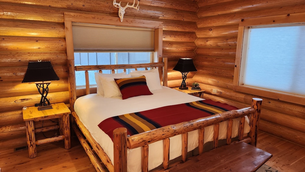 Beargrass Lodging and RV Resort - photo 46