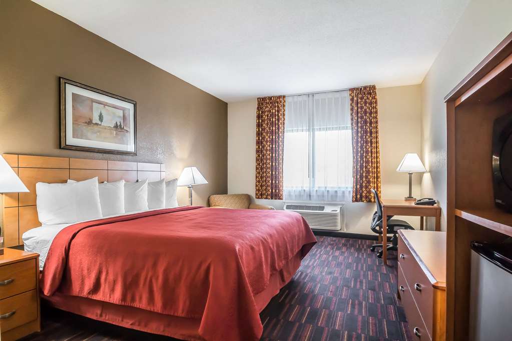 Quality Inn Coralville Iowa River Landing - photo 16
