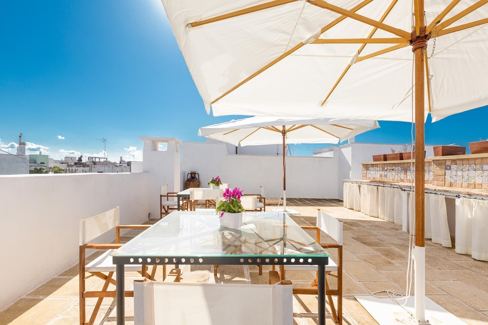 3292 Terra Allisti Casa 1 by Barbarhouse — 4-Star Luxury Hotel in Alliste, Italy