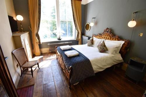 The Huntress Suite — 4-Star Luxury Hotel in Buxton, United Kingdom