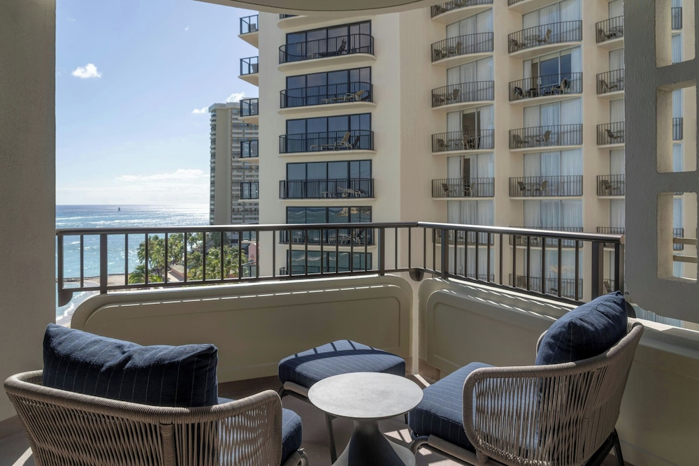 Moana Surfrider A Westin Resort & Spa Waikiki Beach - photo 68
