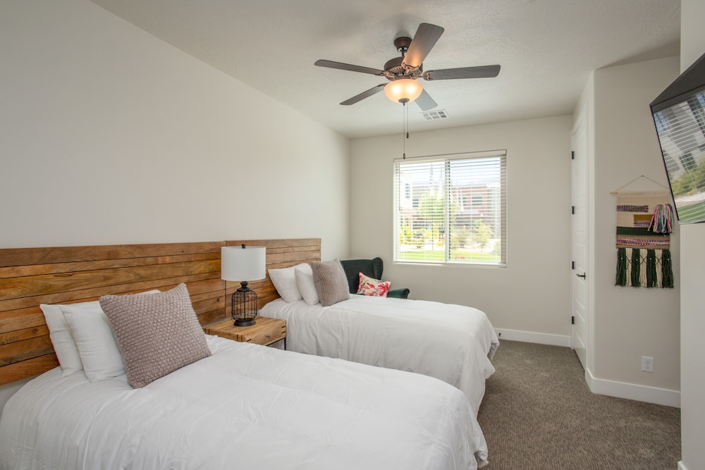 Town Center Resort - photo 225