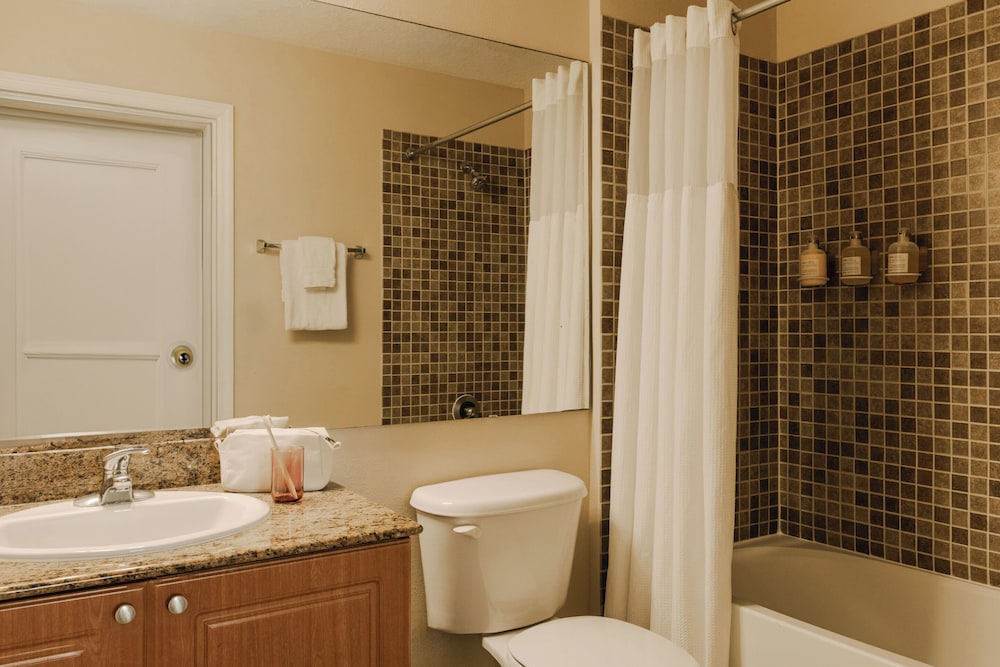 The Point Hotel & Suites by Sonder - photo 10