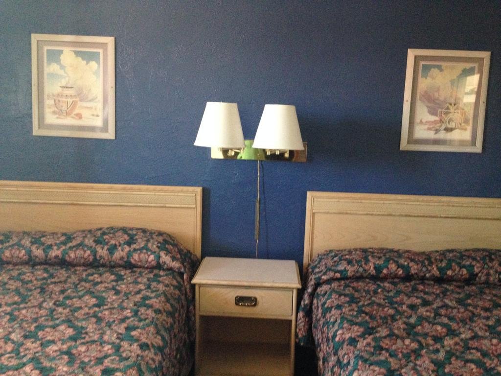 Travel Inn — hotel in Farmington