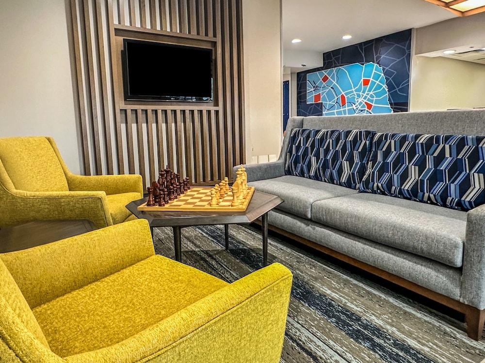 Holiday Inn Express Kearney by IHG - photo 47