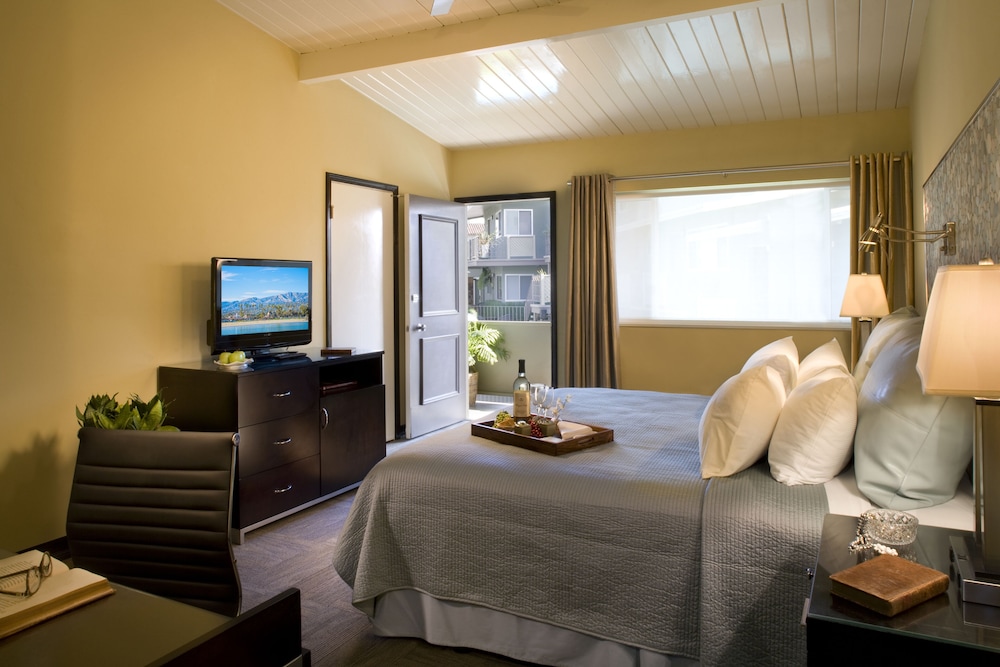 The Inn at East Beach - photo 9
