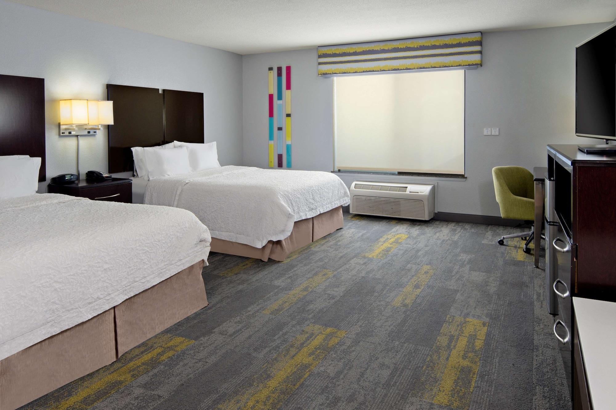 Hampton Inn & Suites Bakersfield Hwy 58 CA - photo 8