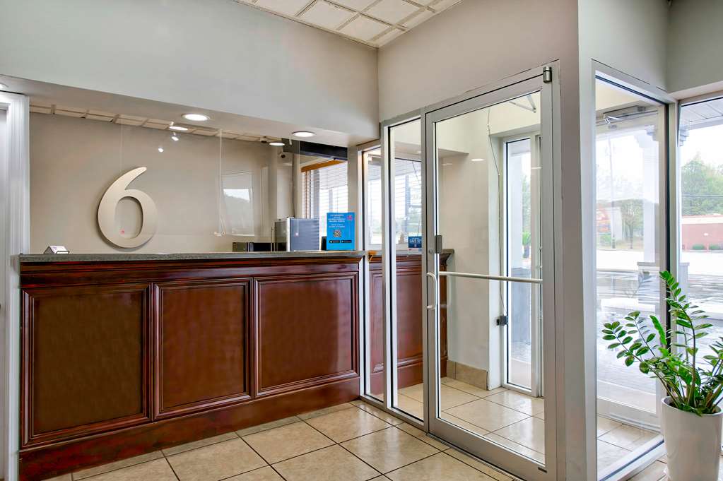 Motel 6 Byron GA - photo 22