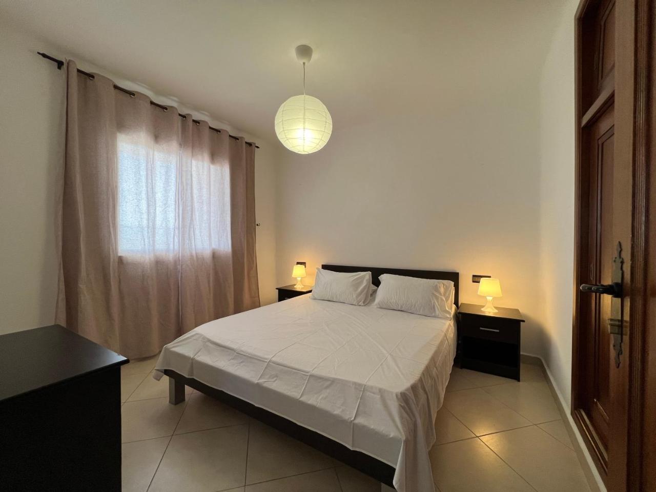 Appartement charmant avec piscine — 4-Star Luxury Hotel in Cap Negro Ii, Morocco