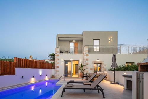 Marvelous new luxury villa with heated pool — 4-Star Luxury Hotel in Rethymno, Greece