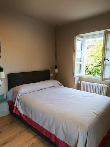 Buca 20 tranquillità in Tassarolo, Italy