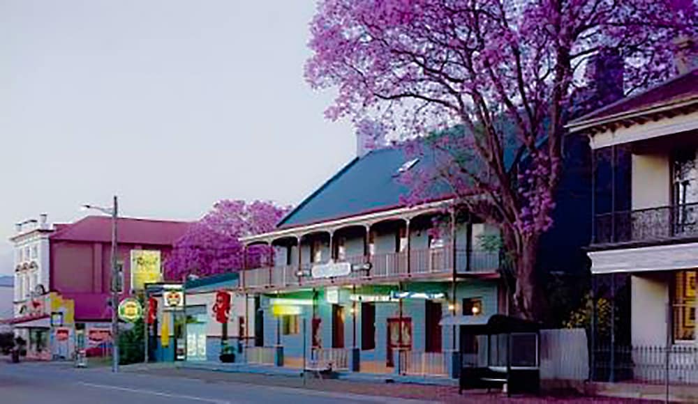 Royal Hotel Singleton — Singleton