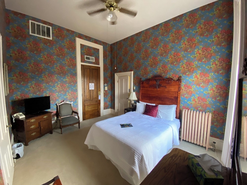 Decker Hotel - photo 23