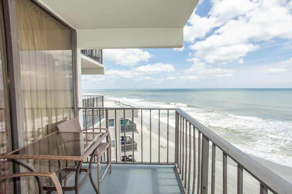 Royal Garden Resort 602 2 Bedroom Condo by RedAwning - photo 26